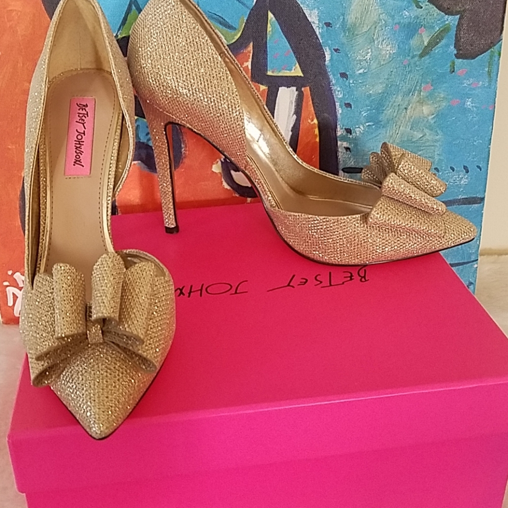 Betsey Johnson Poesy Gold Stiletto Pumps
